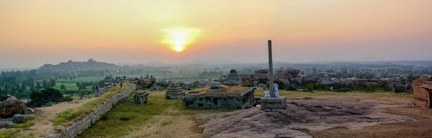 Hampi  1581-Pano.jpg